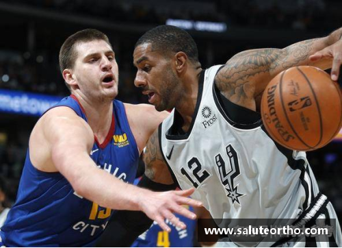 NBA季后赛探讨：湖人围绕隆多的策略与战术解析